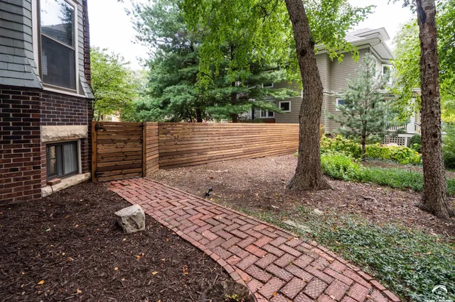 $824,900 | 734 Indiana Street, Lawrence, KS 66044