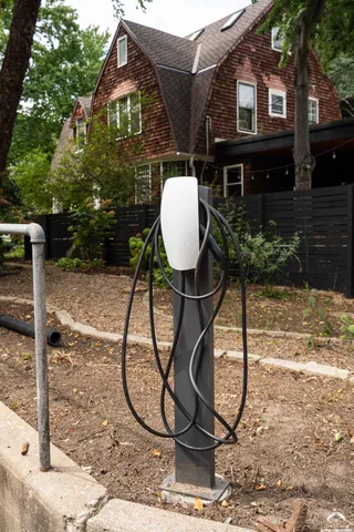 $824,900 | 734 Indiana Street, Lawrence, KS 66044