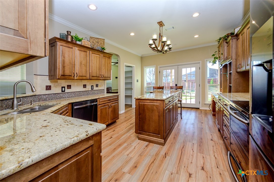 2425 Catawba Loop Harker Heights, TX 76548 - Photo 4 of 39