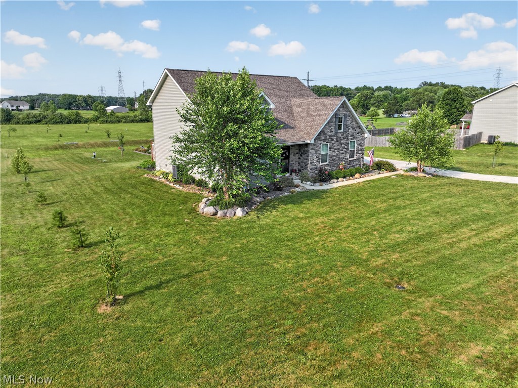 48600 Middle Ridge Road Amherst, OH 44001 - Photo 6 of 50