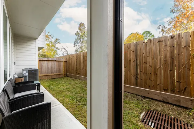 $2,650 | 5725 White Magnolia Street, Houston, TX 77091