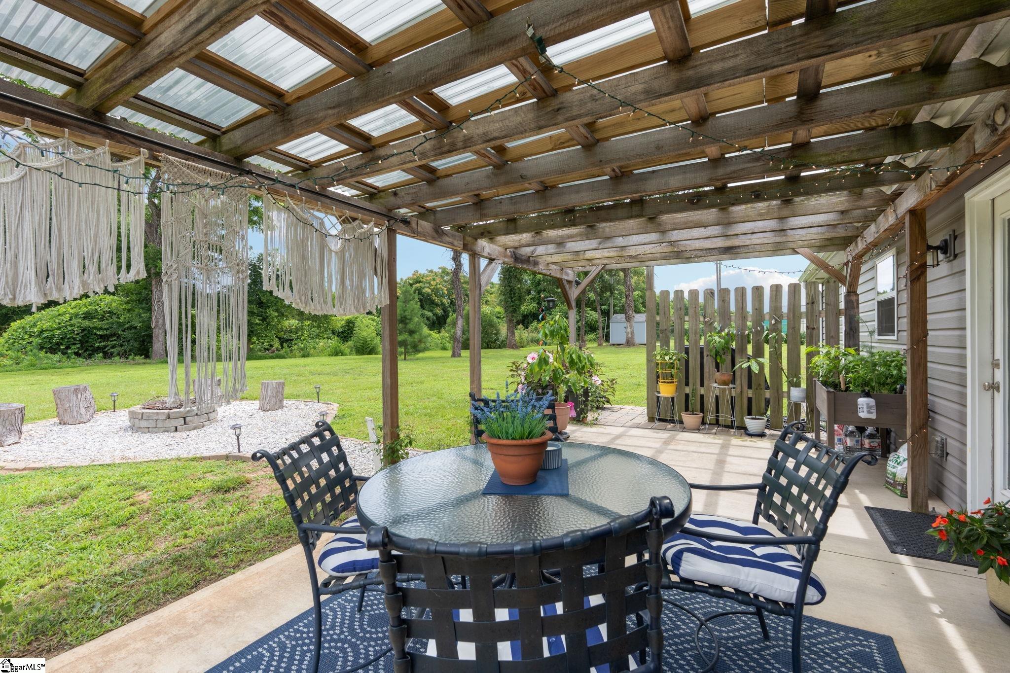7607 Old Laurens Road Gray Court, SC 29645 - Photo 24 of 29