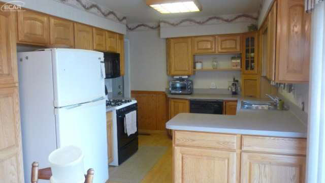 3365 West Wilson Road Clio, MI 48420 - Photo 7 of 24 20452994-6.JPG