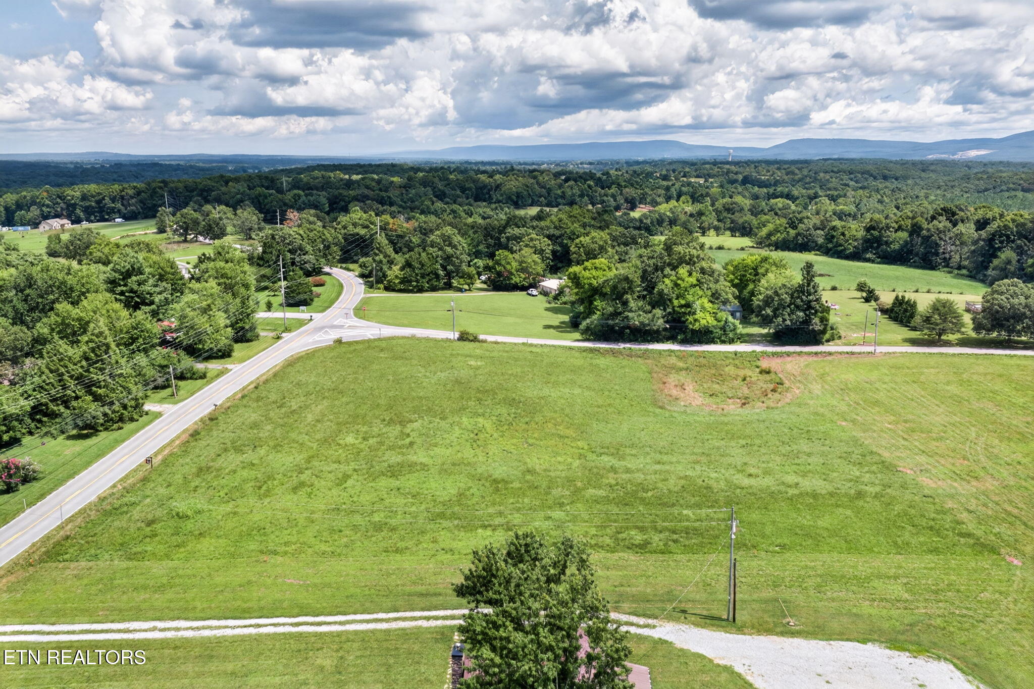 Lot 2 Pigeon Ridge Road Crossville, TN 38572 - Photo 4 of 14 Aerial