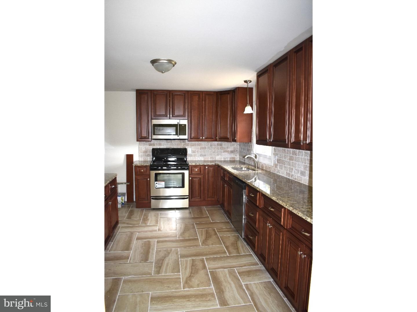 1332 Ridge Road Grantville, PA 17028 - Photo 2 of 19 Kitchen