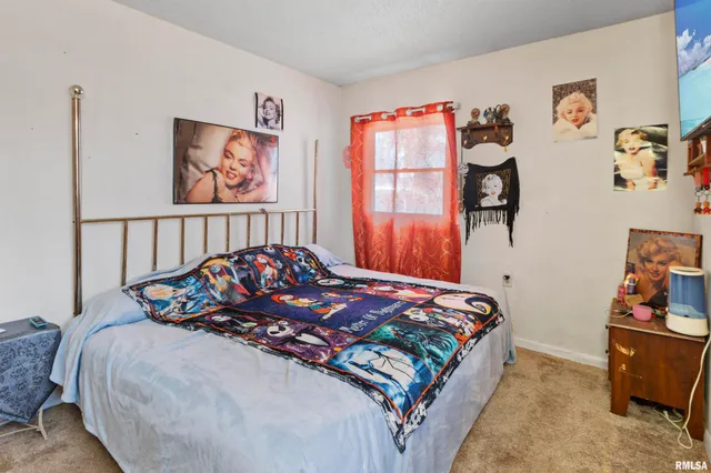 $124,900 | 1490 Meadow Drive, Galesburg, IL 61401