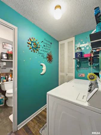 $99,900 | 1490 Meadow Drive, Galesburg, IL 61401