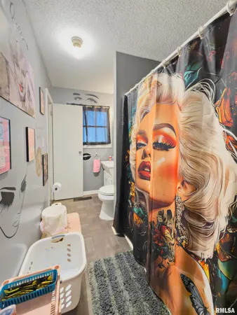 $99,900 | 1490 Meadow Drive, Galesburg, IL 61401