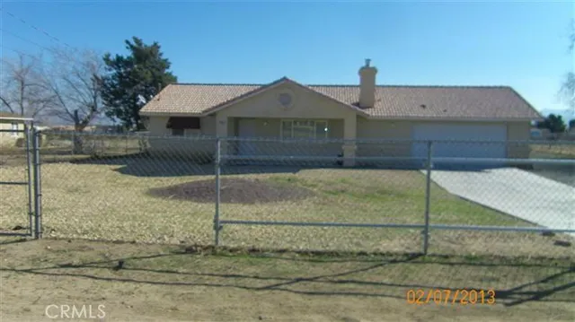 $2,400 | 11875 10th Avenue, Hesperia, CA 92345