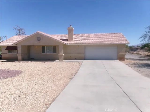 $2,400 | 11875 10th Avenue, Hesperia, CA 92345