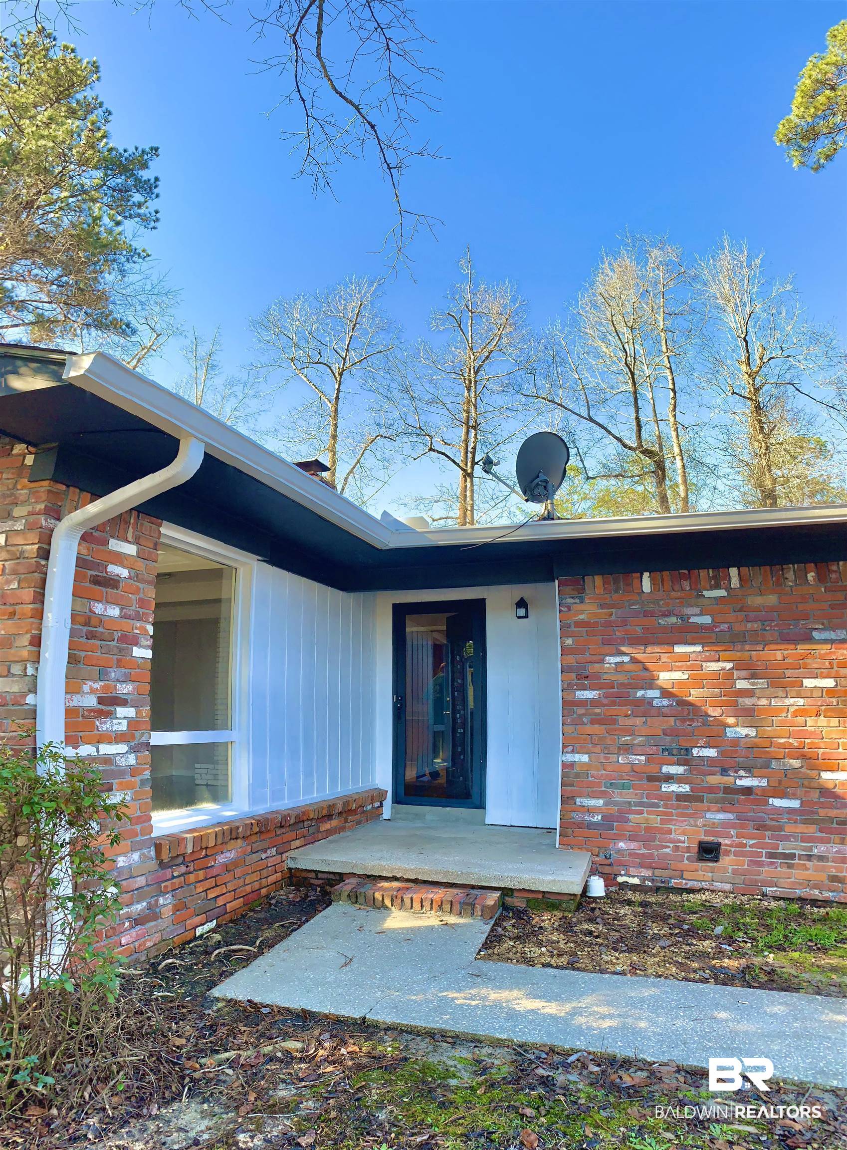 1507 Glen Road Brewton, AL 36426 - Photo 2 of 28