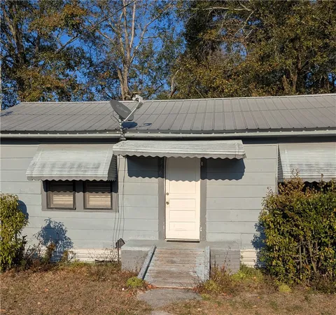 $800 | 316 Quarterman Street, Waycross, GA 31501