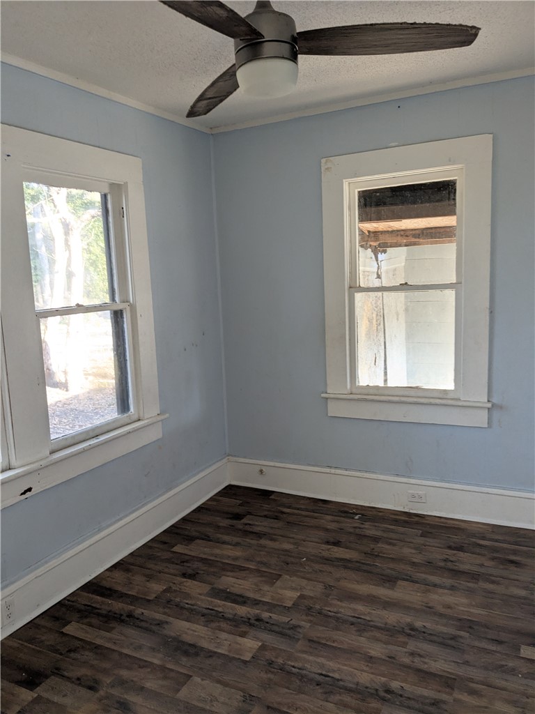 316 Quarterman Street Waycross, GA 31501 - Photo 2 of 5