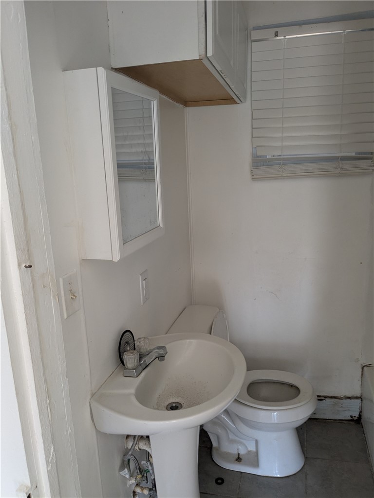 316 Quarterman Street Waycross, GA 31501 - Photo 4 of 5