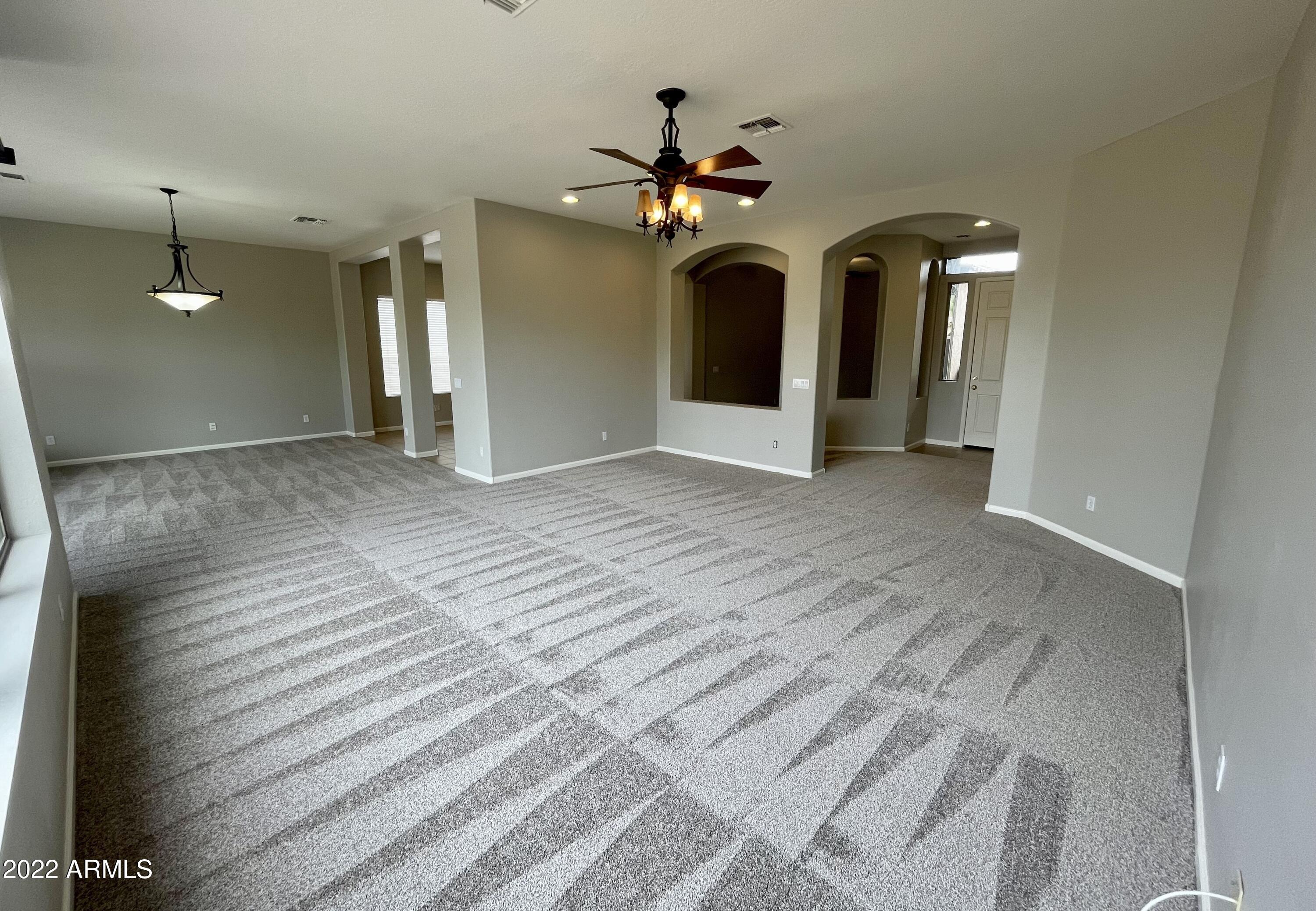 2233 West Apache Rain Road Phoenix, AZ 85085 - Photo 10 of 41 8--Living Room