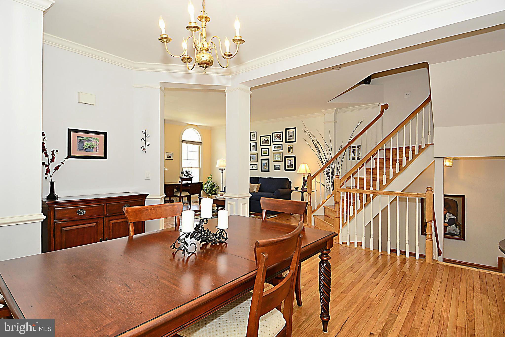 133 Roland Court Southwest, Unit 133 Vienna, VA 22180 - Photo 6 of 30 Dining Room