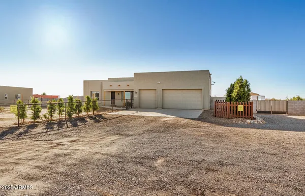 $695,000 | 27722 North 220th Lane, Wittmann, AZ 85361