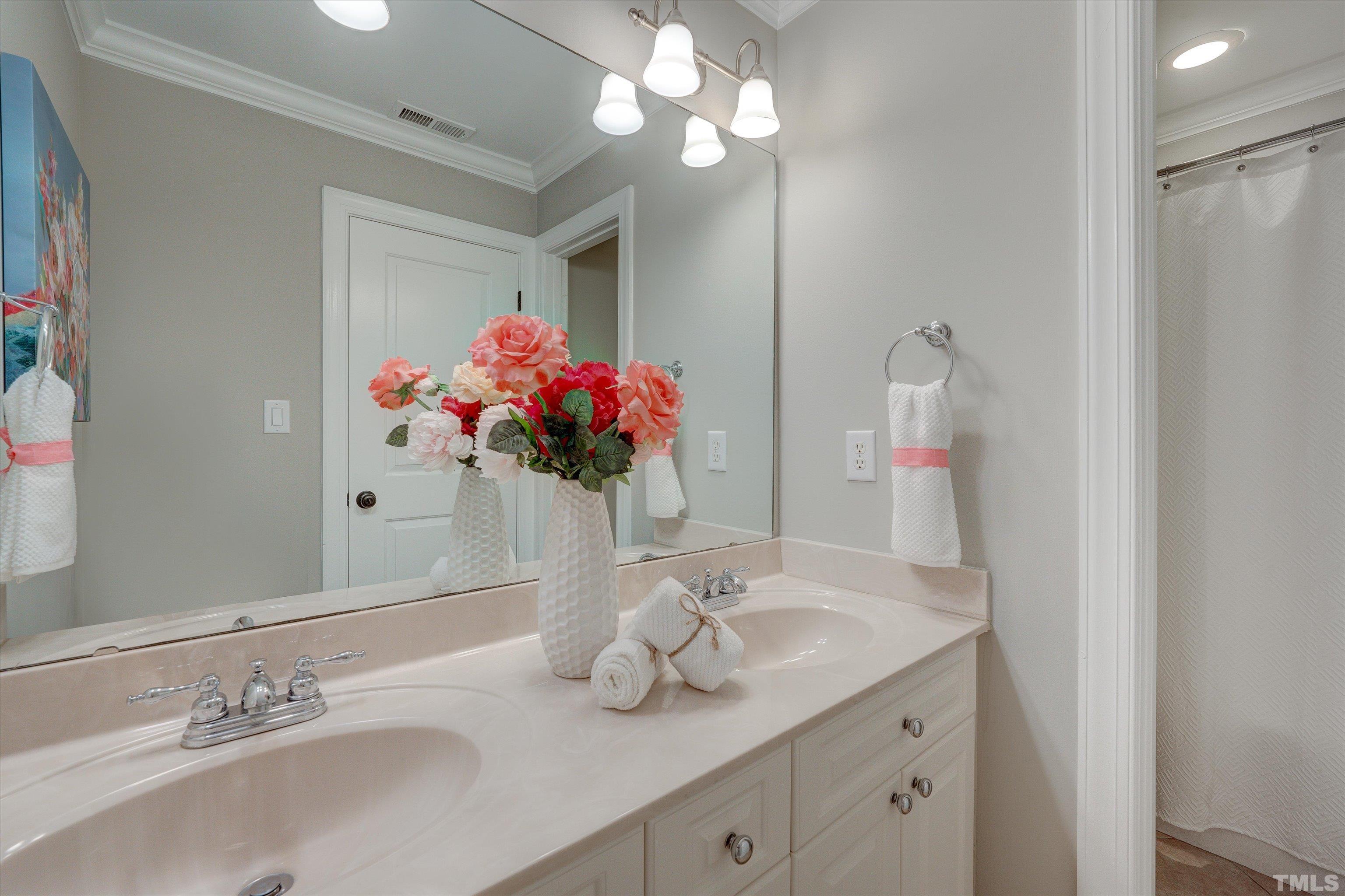 3321 Cheswick Drive Raleigh, NC 27609 - Photo 14 of 17 Gallery Image 14