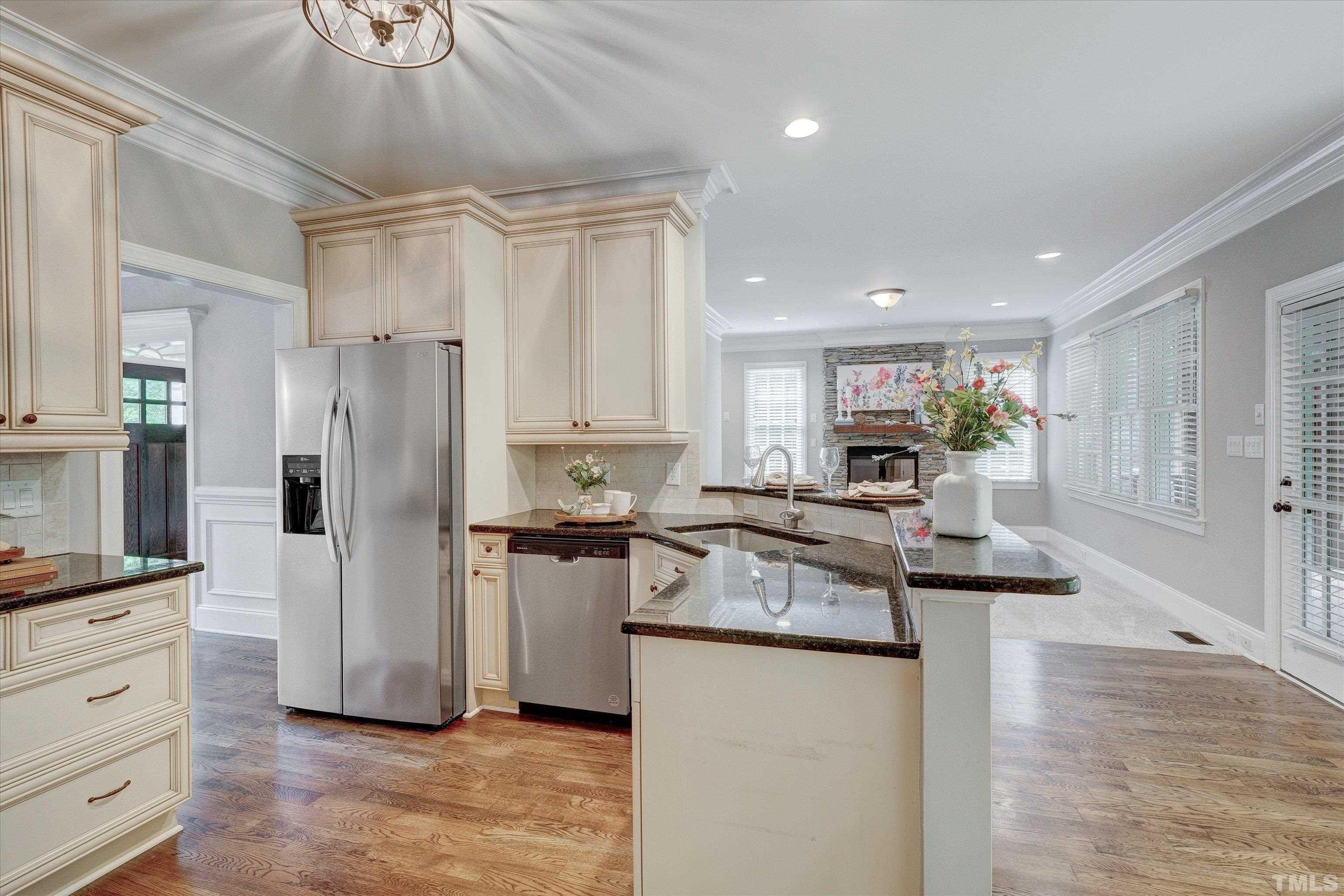 3321 Cheswick Drive Raleigh, NC 27609 - Photo 7 of 17 Gallery Image 7
