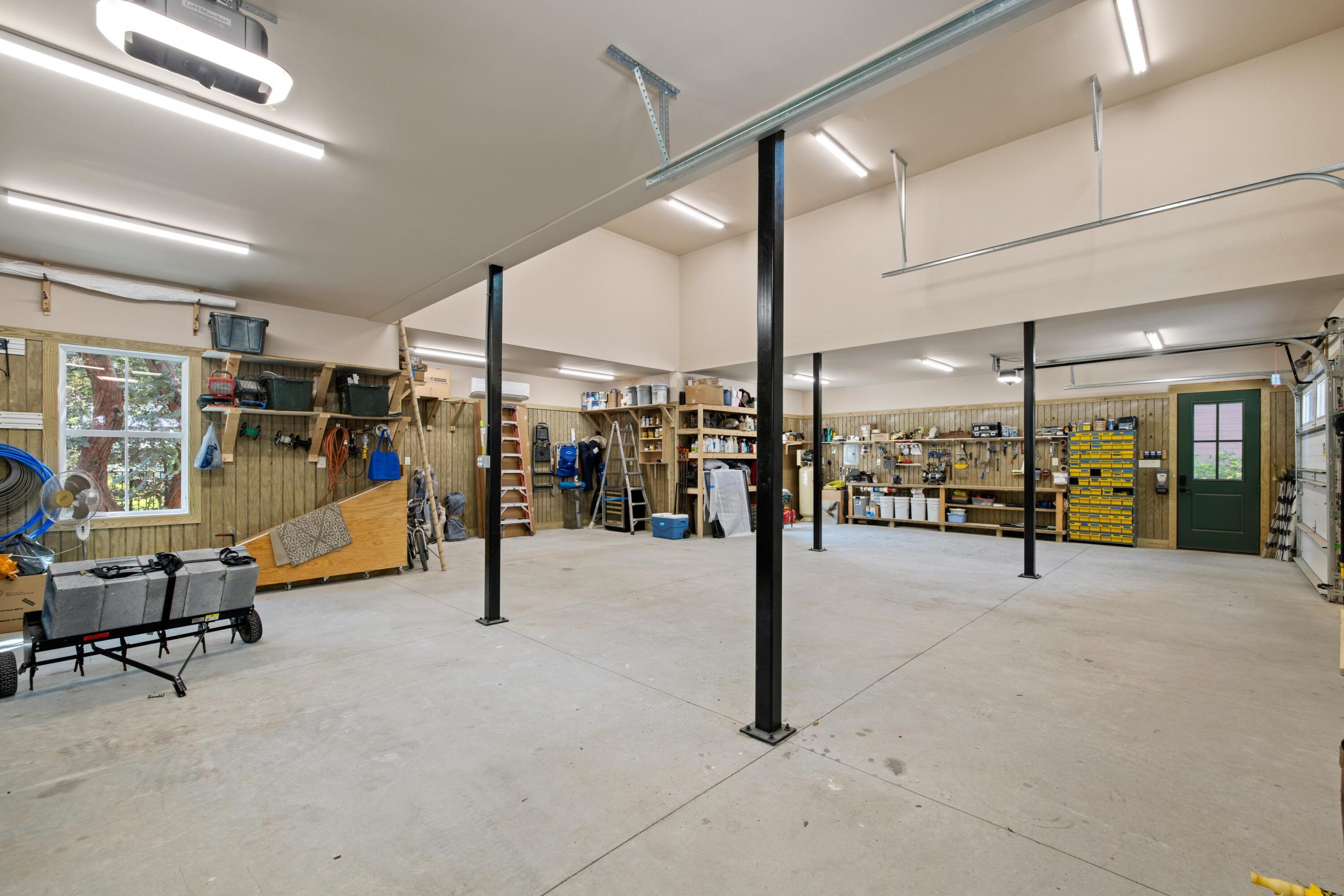 909 Butter Road Bonneau, SC 29431 - Photo 27 of 39 Carriage House Interior
