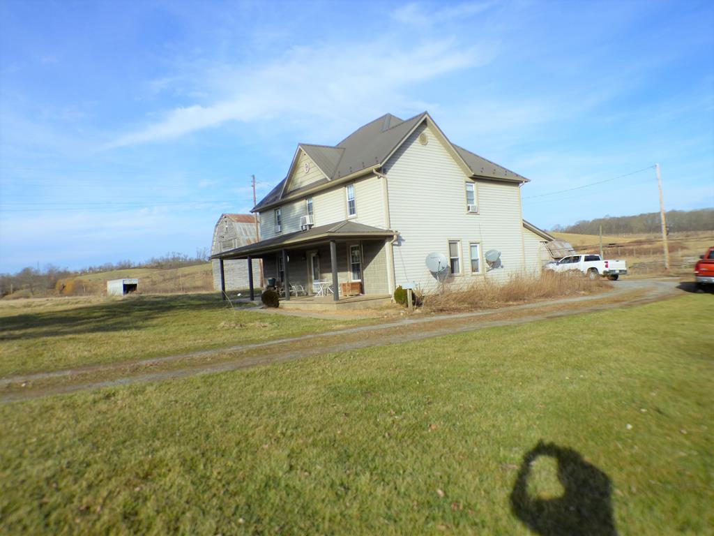 1164 Cedar Springs Road Rural Retreat, VA 24368 - Photo 10 of 53 Gallery Image 10