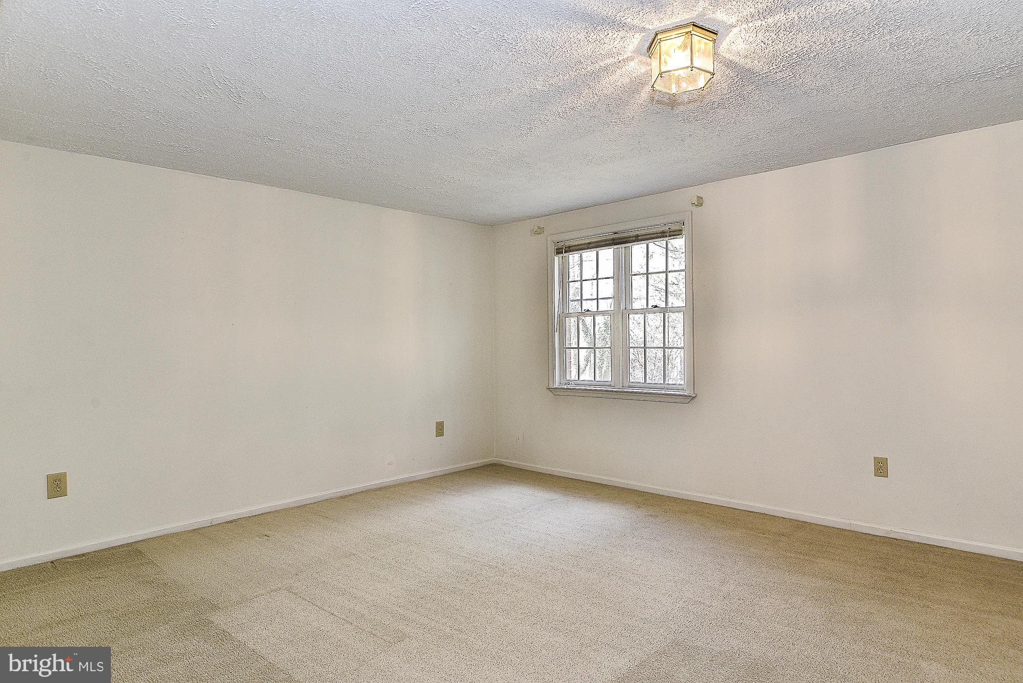 4412 Nuttall Road Fairfax, VA 22032 - Photo 28 of 32 5th bedroom