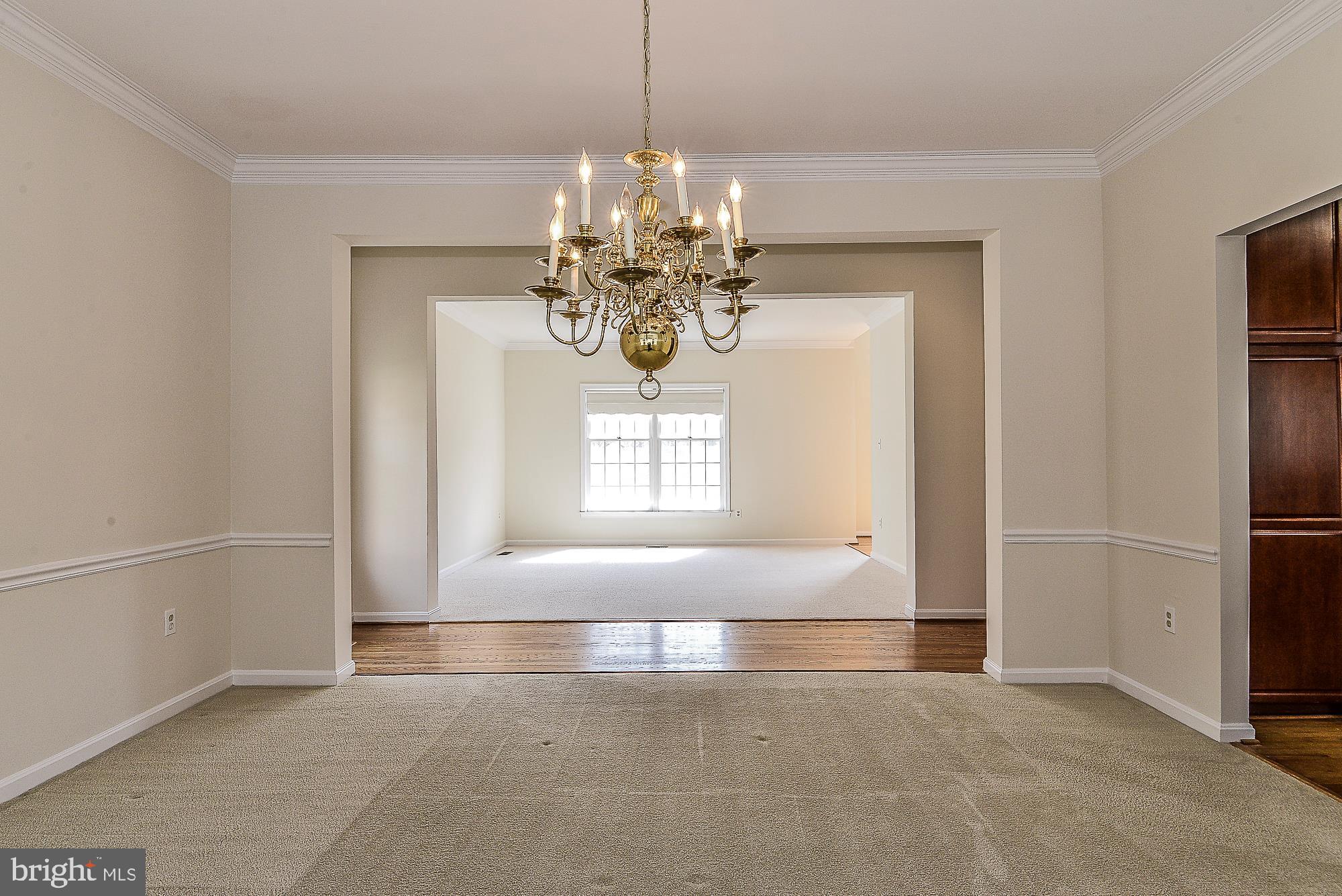 4412 Nuttall Road Fairfax, VA 22032 - Photo 8 of 32 New interior paint throughout!