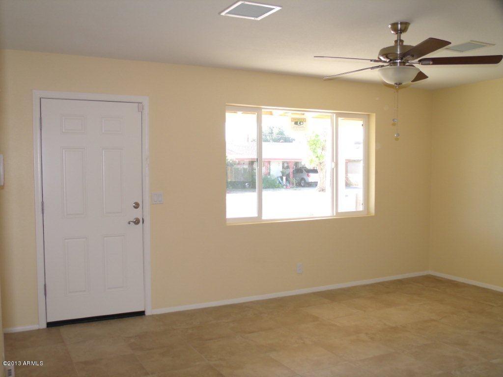 3138 West Charter Oak Road Phoenix, AZ 85029 - Photo 5 of 10 3138 Charter Oak 005 (2)