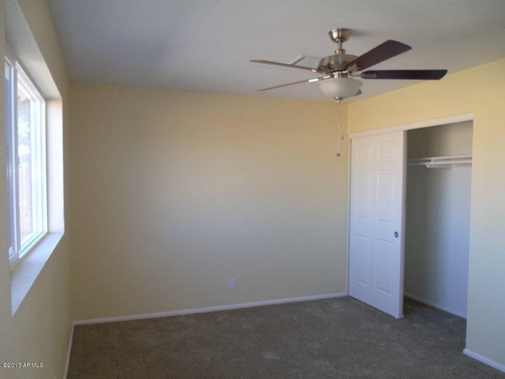 3138 West Charter Oak Road Phoenix, AZ 85029 - Photo 8 of 10 3138 Charter Oak 045 (2)