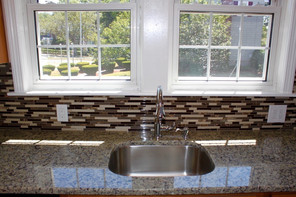 140 East Border Road Malden, MA 02148 - Photo 4 of 13 Gallery Image 4