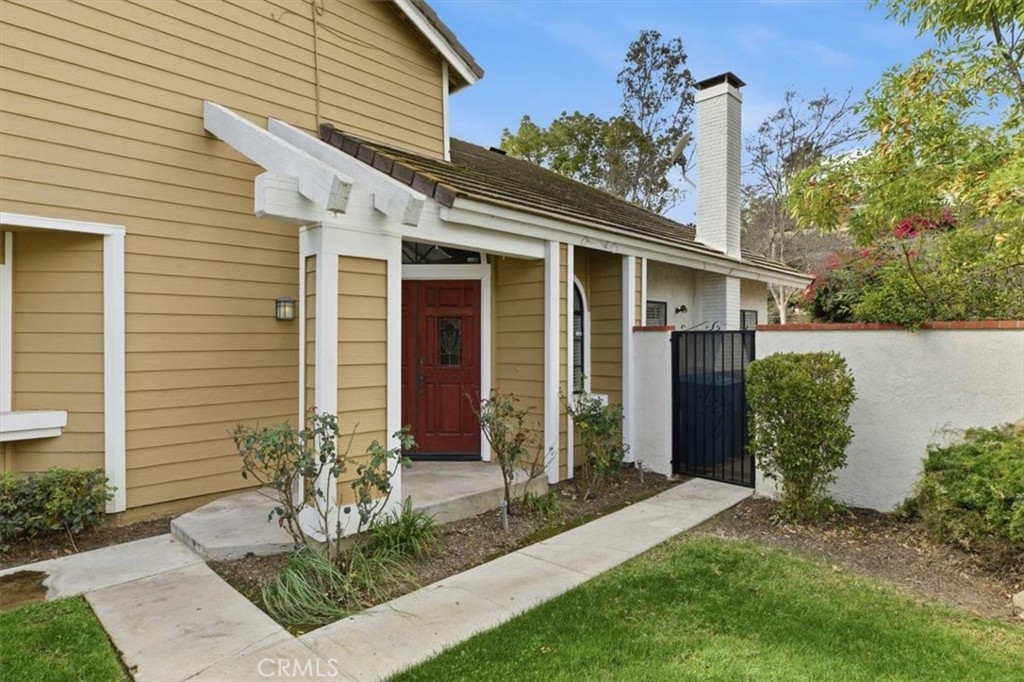 5821 Sunset Ranch Drive Riverside, CA 92506 - Photo 6 of 43