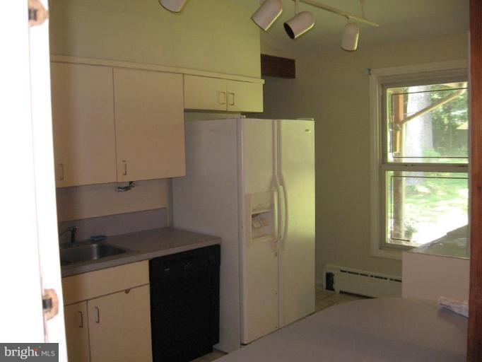 2820 Taney Road Baltimore, MD 21209 - Photo 8 of 21 Kitchen #3