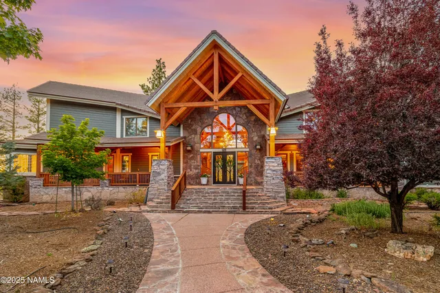 $3,499,999 | 150 East E Flat, Flagstaff, AZ 86001