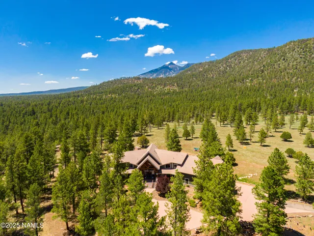 $3,499,999 | 150 East E Flat, Flagstaff, AZ 86001