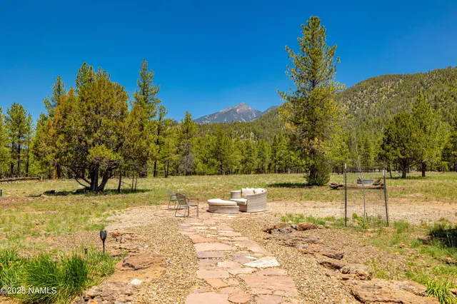 $3,499,999 | 150 East E Flat, Flagstaff, AZ 86001