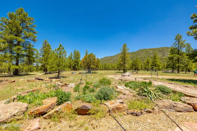 $3,499,999 | 150 East E Flat, Flagstaff, AZ 86001