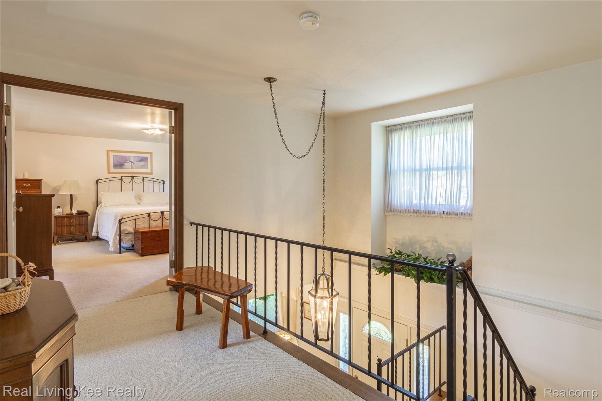 2155 Wayward Drive Rochester, MI 48309 - Photo 21 of 38 Interiors (25 of 48).jpg