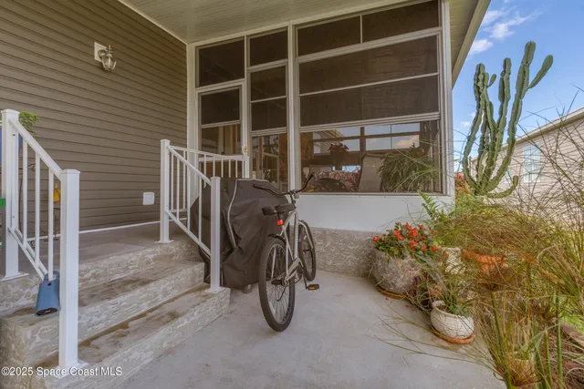 a view of outdoor space and porch
