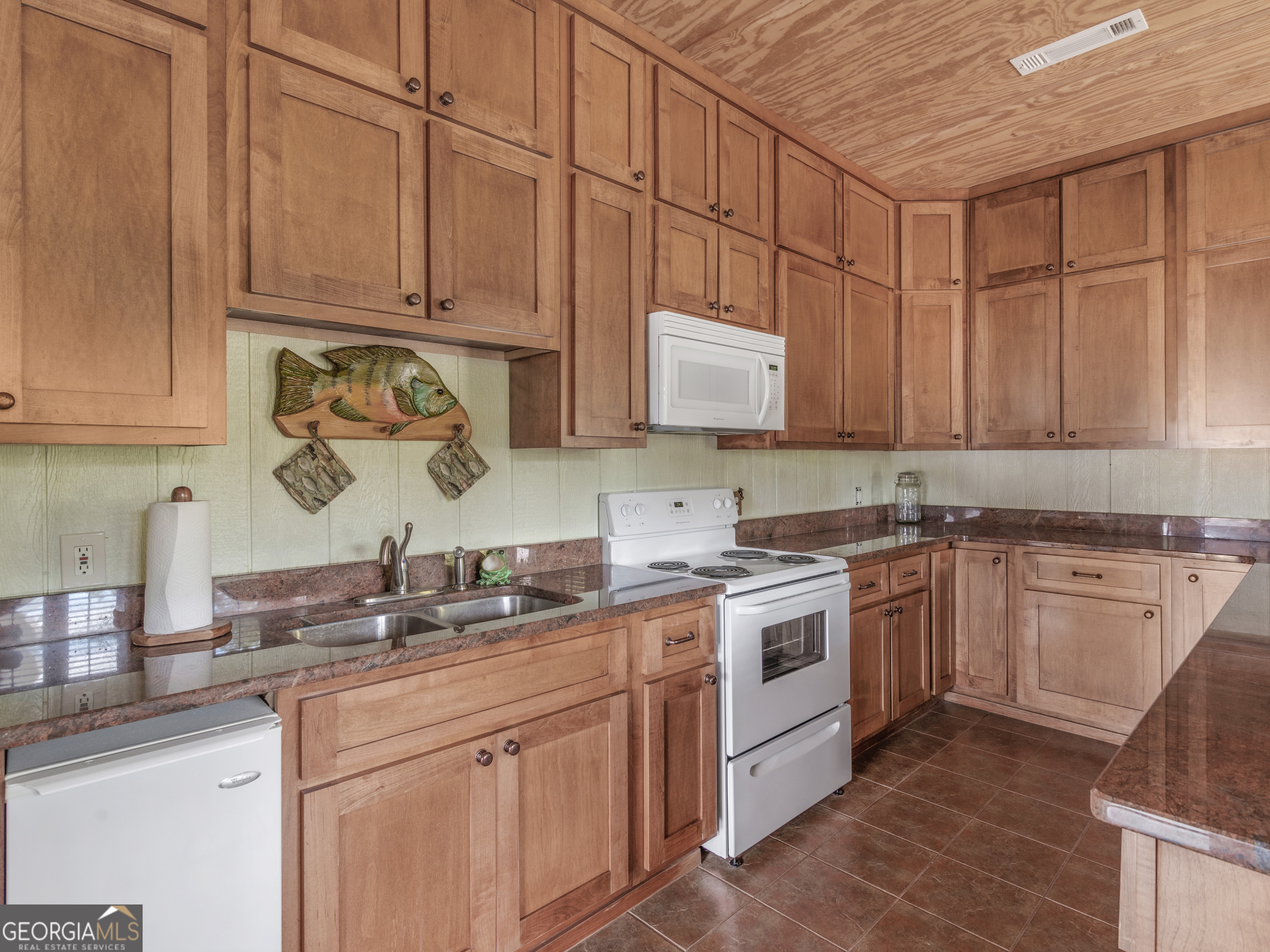 800 Rocky Point Road Covington, GA 30014 - Photo 7 of 37