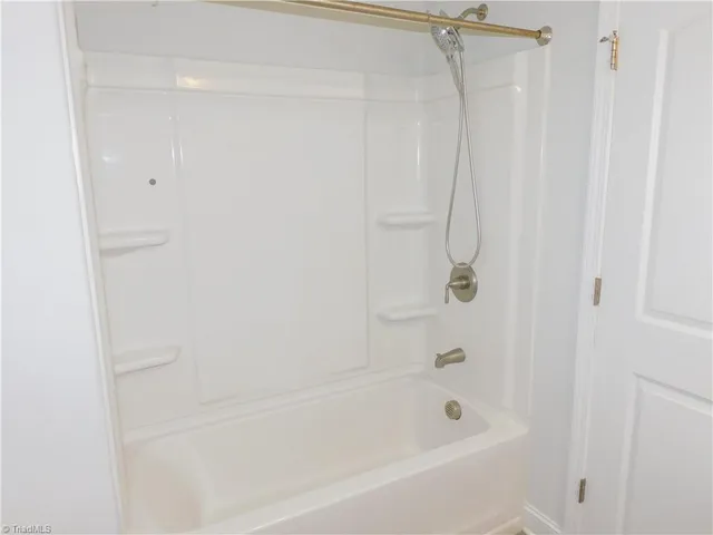 $1,750 | 3521 Timbergate Lane, High Point, NC 27265