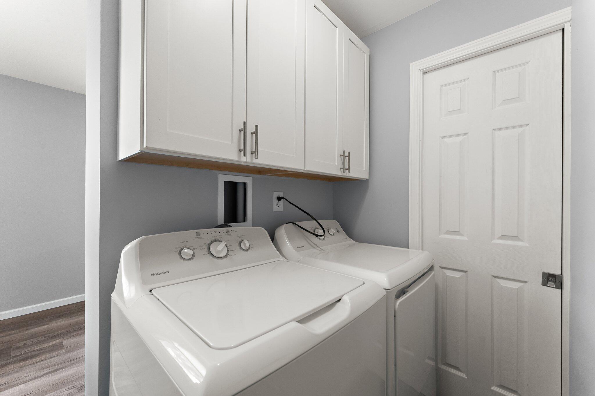 228 Oak Street Crown Point, IN 46307 - Photo 9 of 16 2048x1365