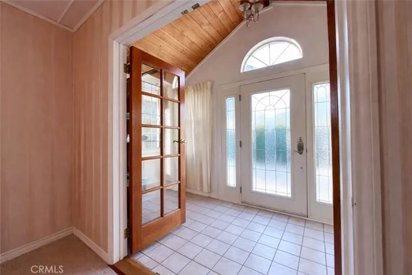 $2,800 | 7445 Orion Avenue, Unit 1, Van Nuys, CA 91406