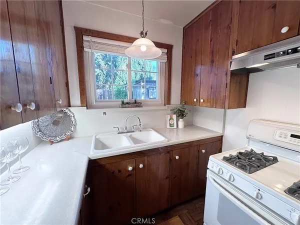 $2,800 | 7445 Orion Avenue, Unit 1, Van Nuys, CA 91406