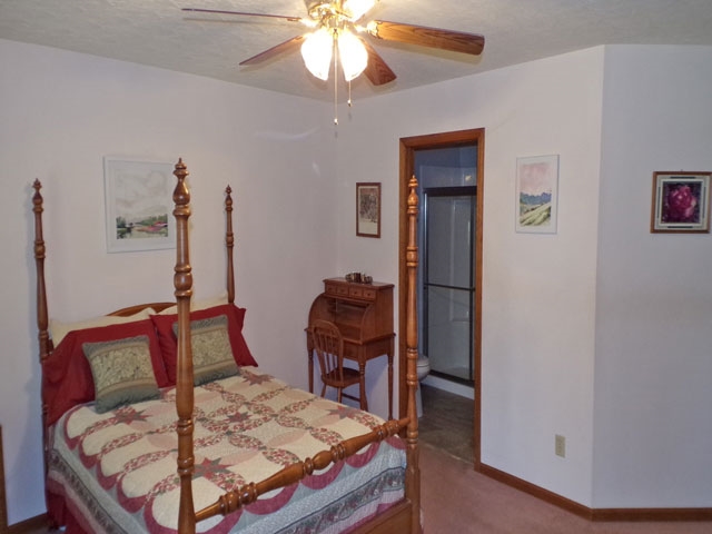 806 Quail Ridge Circle Vincennes, IN 47591 - Photo 14 of 22 Gallery Image 14