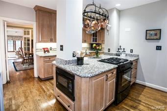 406 West Jackson Road Webster Groves, MO 63119 - Photo 14 of 37 Gallery Image 14