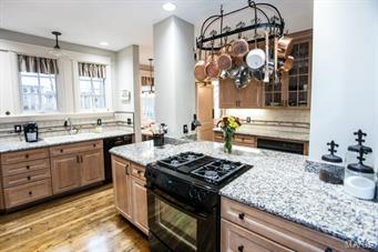 406 West Jackson Road Webster Groves, MO 63119 - Photo 4 of 37 Gallery Image 4