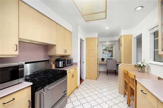 $2,188,000 | 182 West Wistaria Avenue, Arcadia, CA 91007