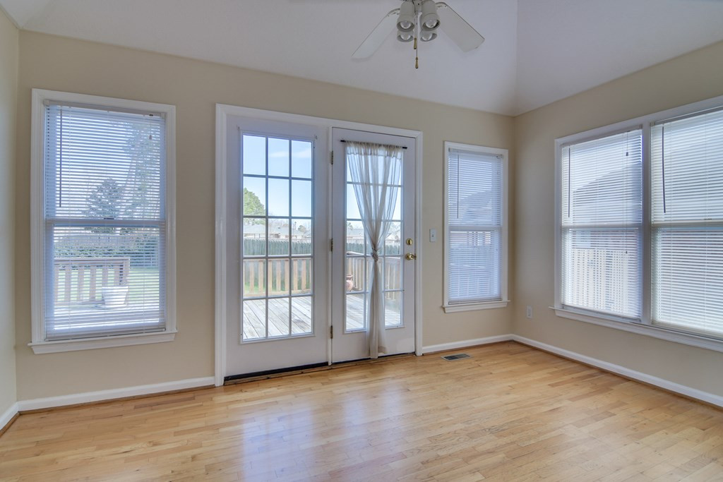 4752 Brookgreen Road Martinez, GA 30907 - Photo 15 of 38 Sunroom