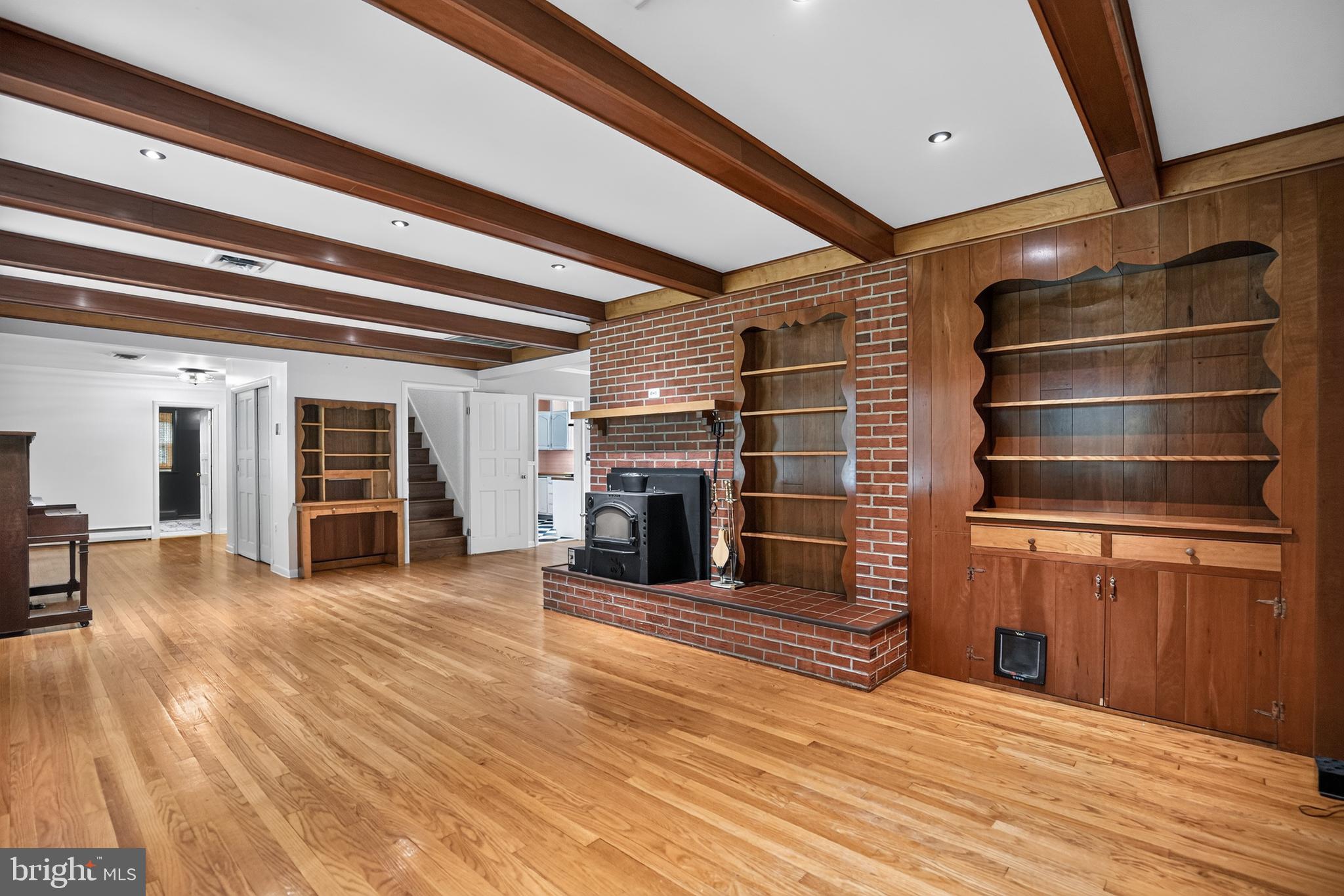 5195 St Leonard Road St. Leonard, MD 20685 - Photo 5 of 31 Family Room