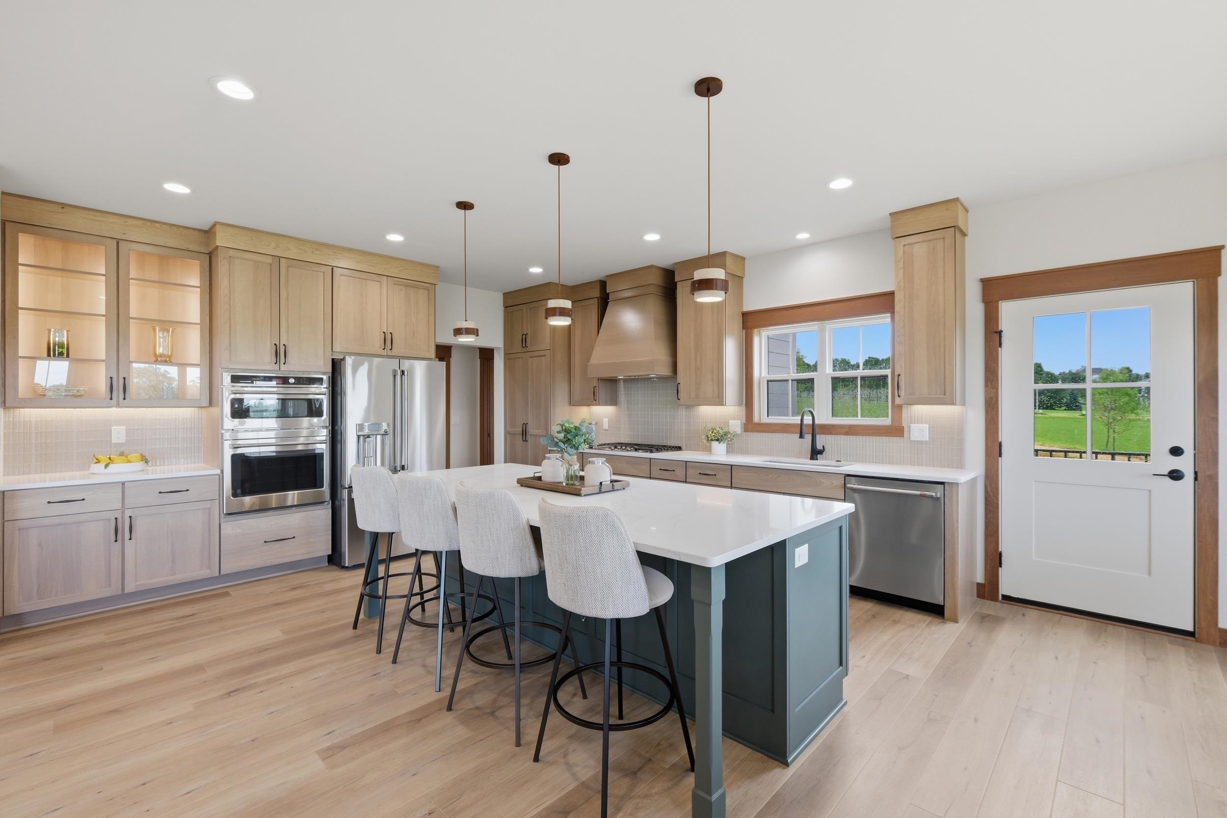 6651 Lucas Sun Prairie Sun Prairie, WI 53590 - Photo 11 of 66